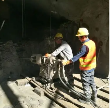 黎城水下抗分散灌浆料特点 水下不分散注浆料介绍